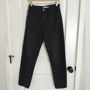 Zara Women's Charcoal Straight Leg Jeans